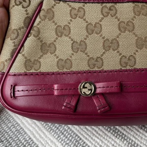 VINTAGE GUCCI mayfair mini accessory pouch hand/shoulder bag - Picture 2 of 15